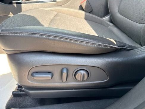 Used 2023 Buick Encore GX Select w/ Sport Touring Package AWD/4WD image 11