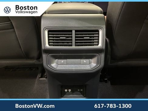 New 2026 Volkswagen Atlas Cross Sport SEL image 25