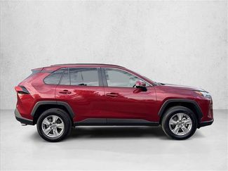 Used 2025 Toyota RAV4 XLE video 4