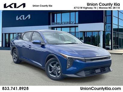 New 2026 Kia K4 LXS