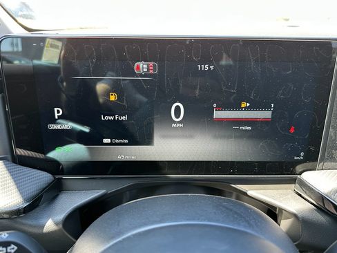 New 2026 Nissan Kicks SR w/ SR Premium Package FWD image 24