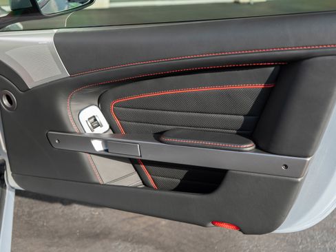 Used 2016 Aston Martin DB9 GT image 27