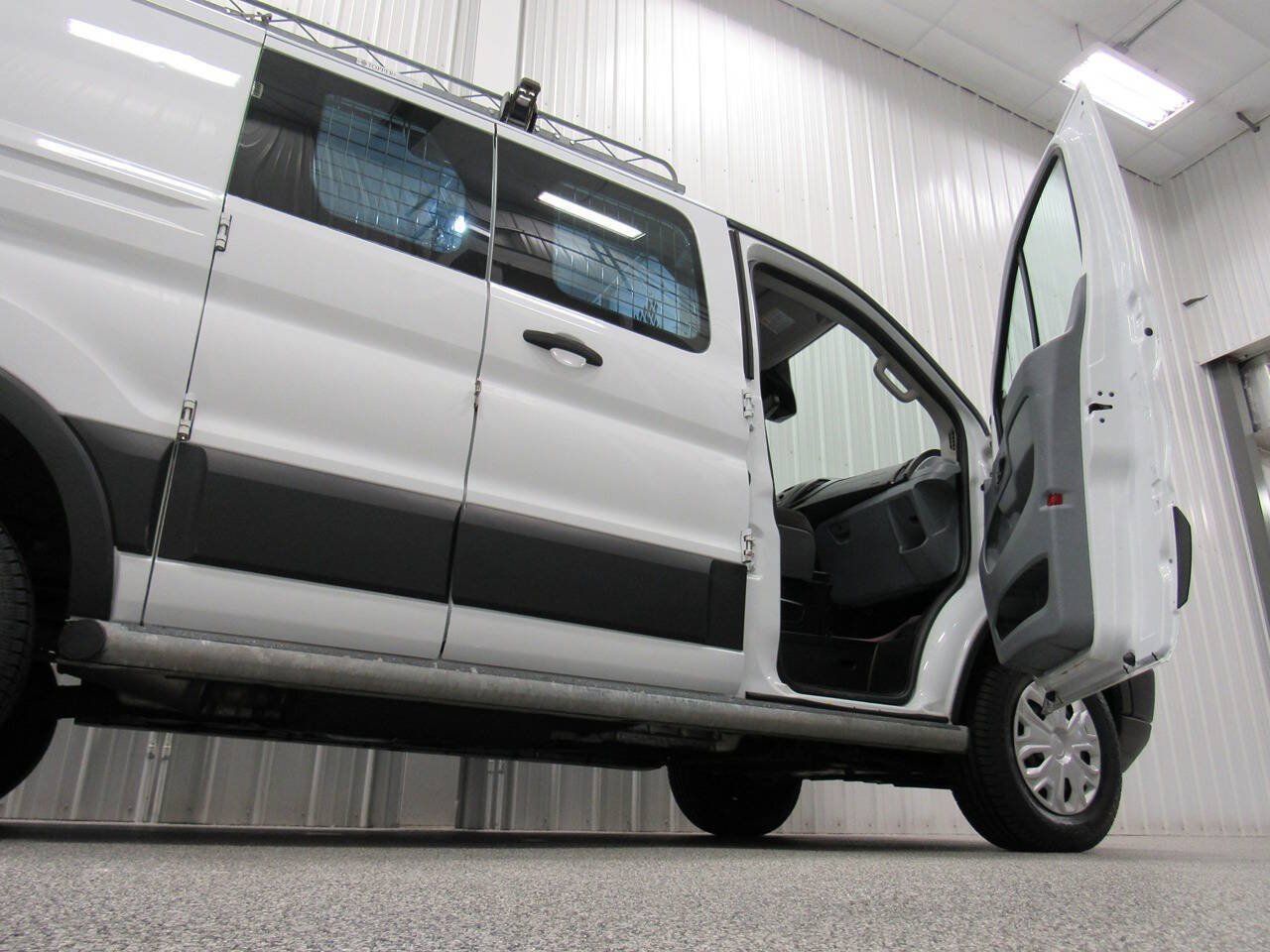 Used 2019 Ford Transit 250 130 Low Roof w/ Exterior Upgrade Package RWD image 24