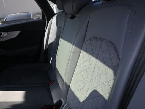 Used 2019 Audi S4 Premium Plus w/ Premium Plus Package image 48