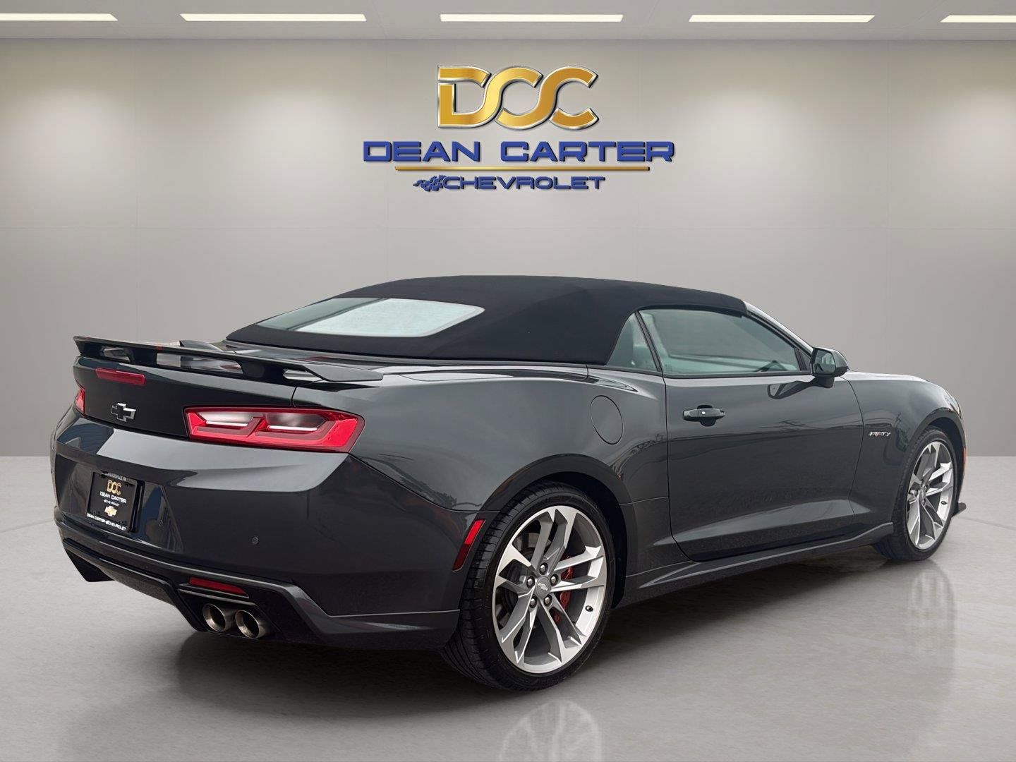 Used 2017 Chevrolet Camaro SS w/ LPO, Ground Effects Package RWD image 12