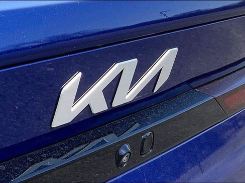 Used 2025 Kia K4 EX image 29