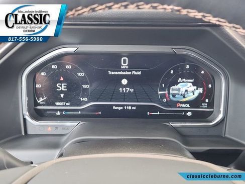Used 2025 GMC Sierra 2500 AT4 w/ Technology Package AWD/4WD image 17