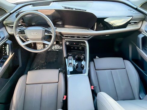 New 2025 Audi Q5 Premium Plus image 16