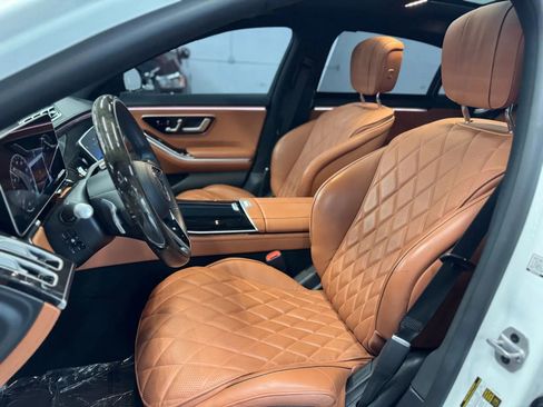 Used 2023 Mercedes-Benz S 580 S 580 4MATIC Sedan 4D image 12