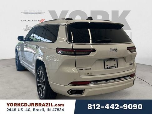Used 2023 Jeep Grand Cherokee L Overland AWD/4WD image 3