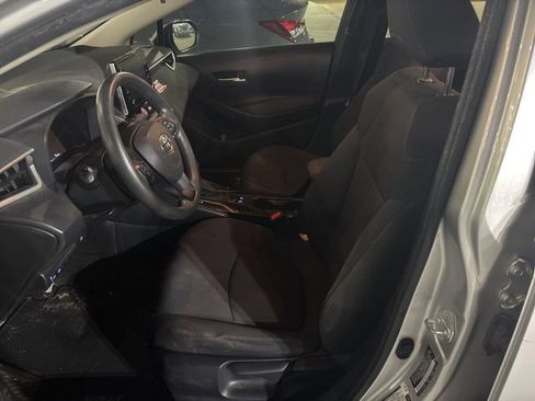 Used 2020 Toyota Corolla LE image 13