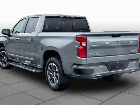 Used 2023 Chevrolet Silverado 1500 High Country w/ Technology Package AWD/4WD image 12