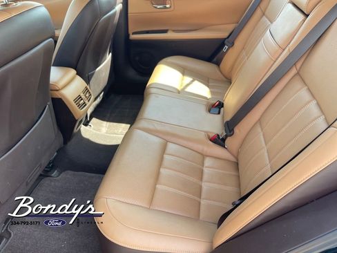 Used 2017 Lexus ES 350 350 w/ Luxury Package image 12