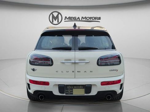 Used 2017 MINI Cooper Clubman S image 6