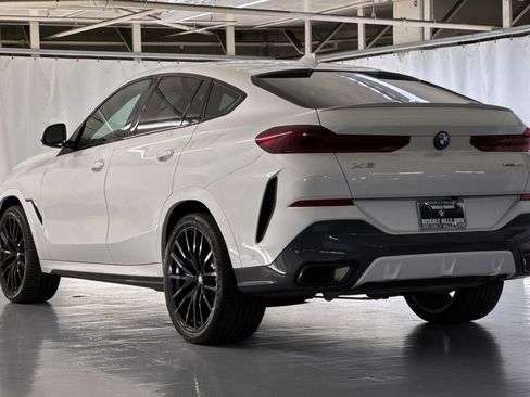 Certified 2023 BMW X6 xDrive40i w/ M Sport Package image 3