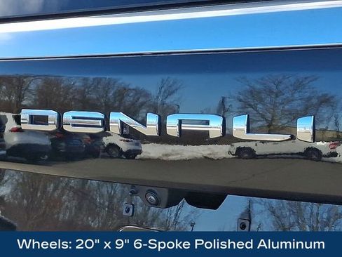 Used 2025 GMC Yukon Denali w/ Sun & Power Step Package image 33