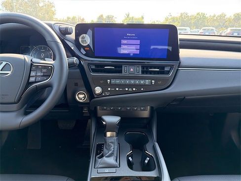 New 2025 Lexus ES 350 w/ Premium Package image 19