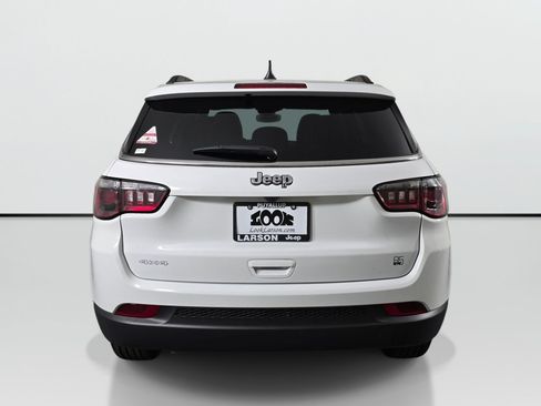 New 2026 Jeep Compass Latitude AWD/4WD image 7