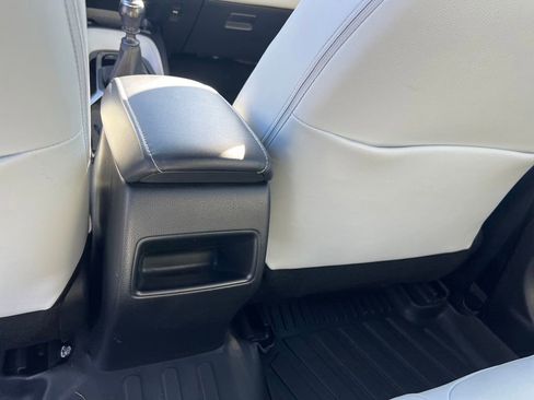 Used 2022 Toyota Corolla XSE image 31