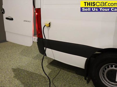 Used 2020 Mercedes-Benz Sprinter 2500 image 31