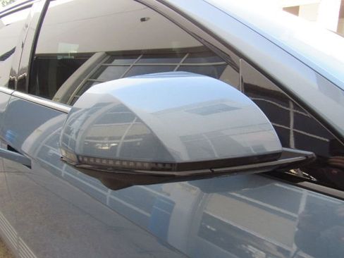 Used 2023 Hyundai Ioniq 5 Limited image 26