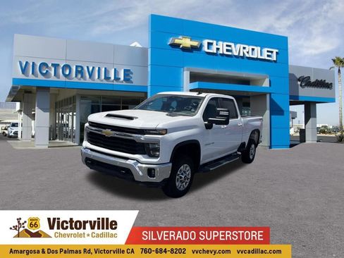 Used 2025 Chevrolet Silverado 2500 LT w/ Safety Package AWD/4WD image 1