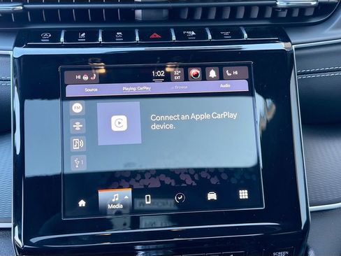 New 2025 Jeep Grand Cherokee L Altitude AWD/4WD image 32