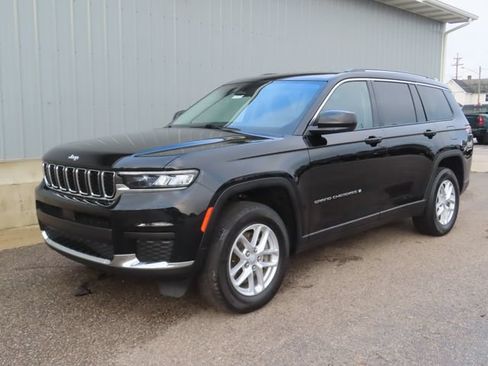 Used 2023 Jeep Grand Cherokee L Laredo w/ Luxury Tech Group I AWD/4WD image 6