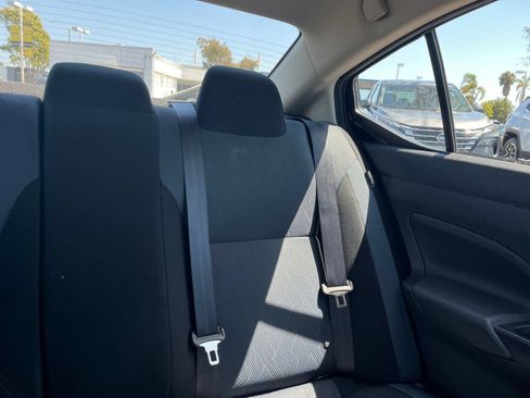 Used 2025 Nissan Versa SV FWD image 37