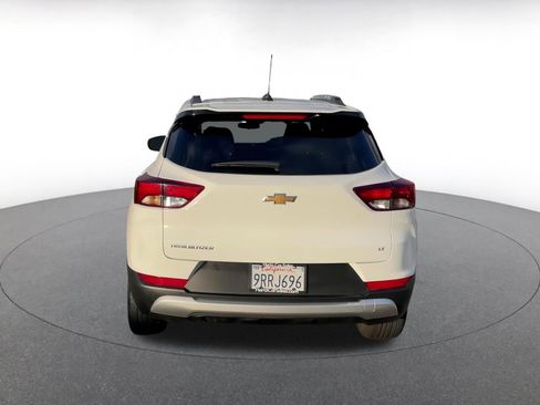 Used 2025 Chevrolet TrailBlazer LT image 12