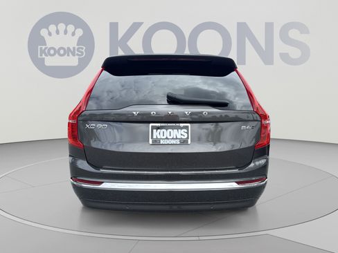 Used 2023 Volvo XC90 B6 Plus w/ Protection Package Premier AWD/4WD image 5