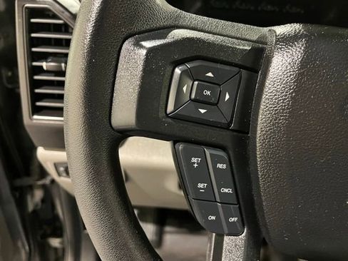 Used 2017 Ford F150 XL w/ Equipment Group 101A Mid AWD/4WD image 16