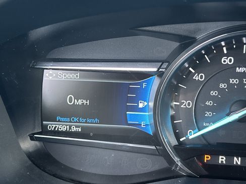 Used 2018 Ford Explorer XLT w/ Equipment Group 201A image 29