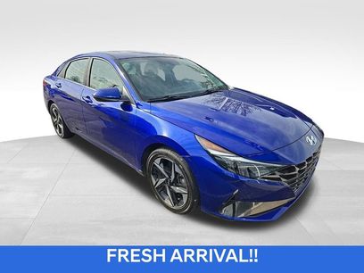 Used 2023 Hyundai Elantra Limited