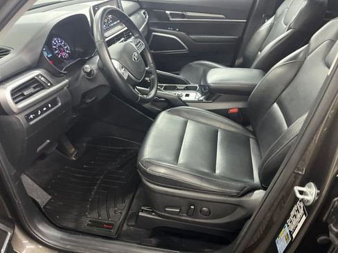 Used 2021 Kia Telluride S AWD/4WD image 9