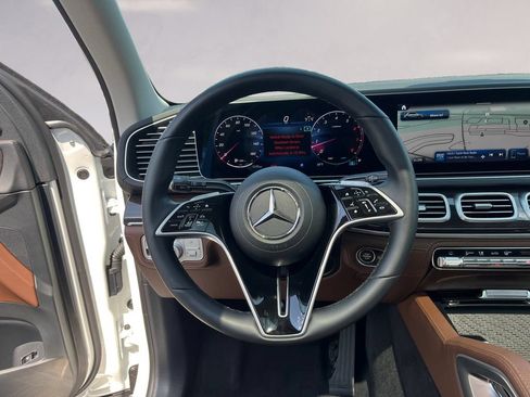 Certified 2026 Mercedes-Benz GLE 450 4MATIC image 12