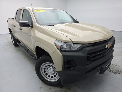 Used 2023 Chevrolet Colorado W/T w/ Safety Package image 4
