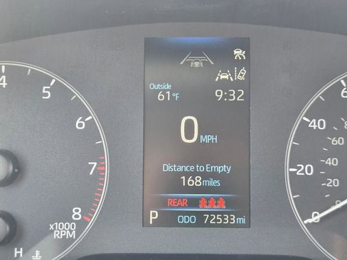 Used 2023 Toyota Corolla Cross LE FWD image 22