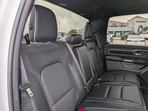 Used 2024 RAM 1500 Laramie image 19