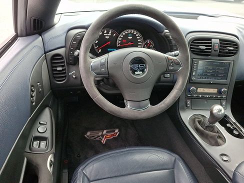 Used 2013 Chevrolet Corvette Grand Sport w/ 4LT Preferred Equipment Group image 10