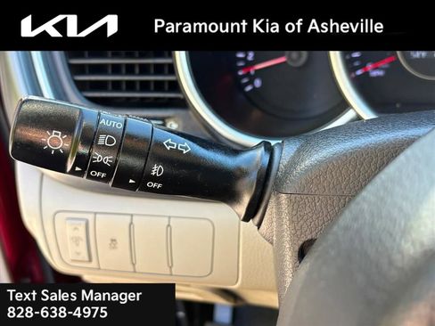 Used 2015 Kia Optima LX image 25