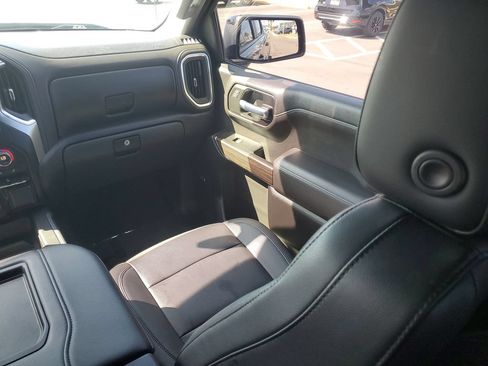 Used 2021 Chevrolet Silverado 1500 LT Trail Boss AWD/4WD image 22