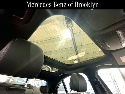 Used 2023 Mercedes-Benz E 350 4MATIC Sedan image 14