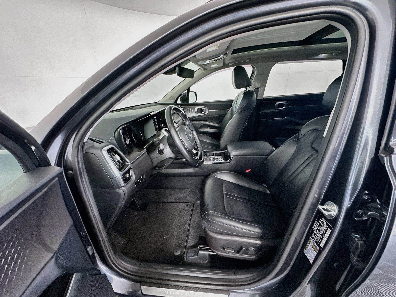Used 2021 Kia Sorento SX FWD image 21