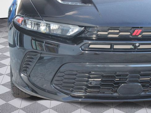 Used 2024 Dodge Hornet R/T w/ Tech Pack w/o Parking image 11