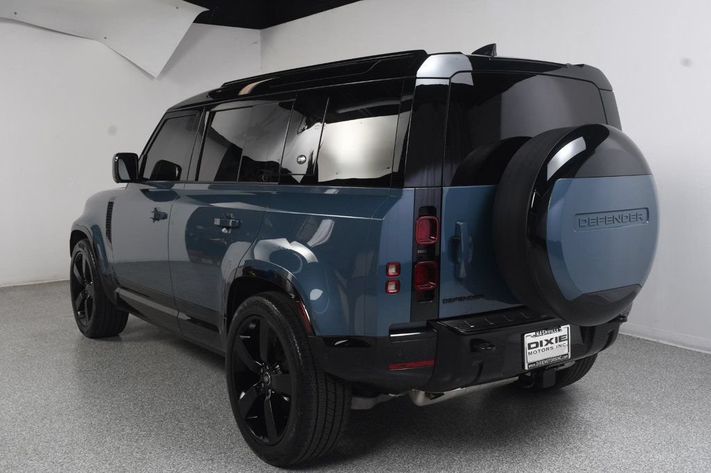 Used 2024 Land Rover Defender 110 X-Dynamic SE AWD/4WD image 8
