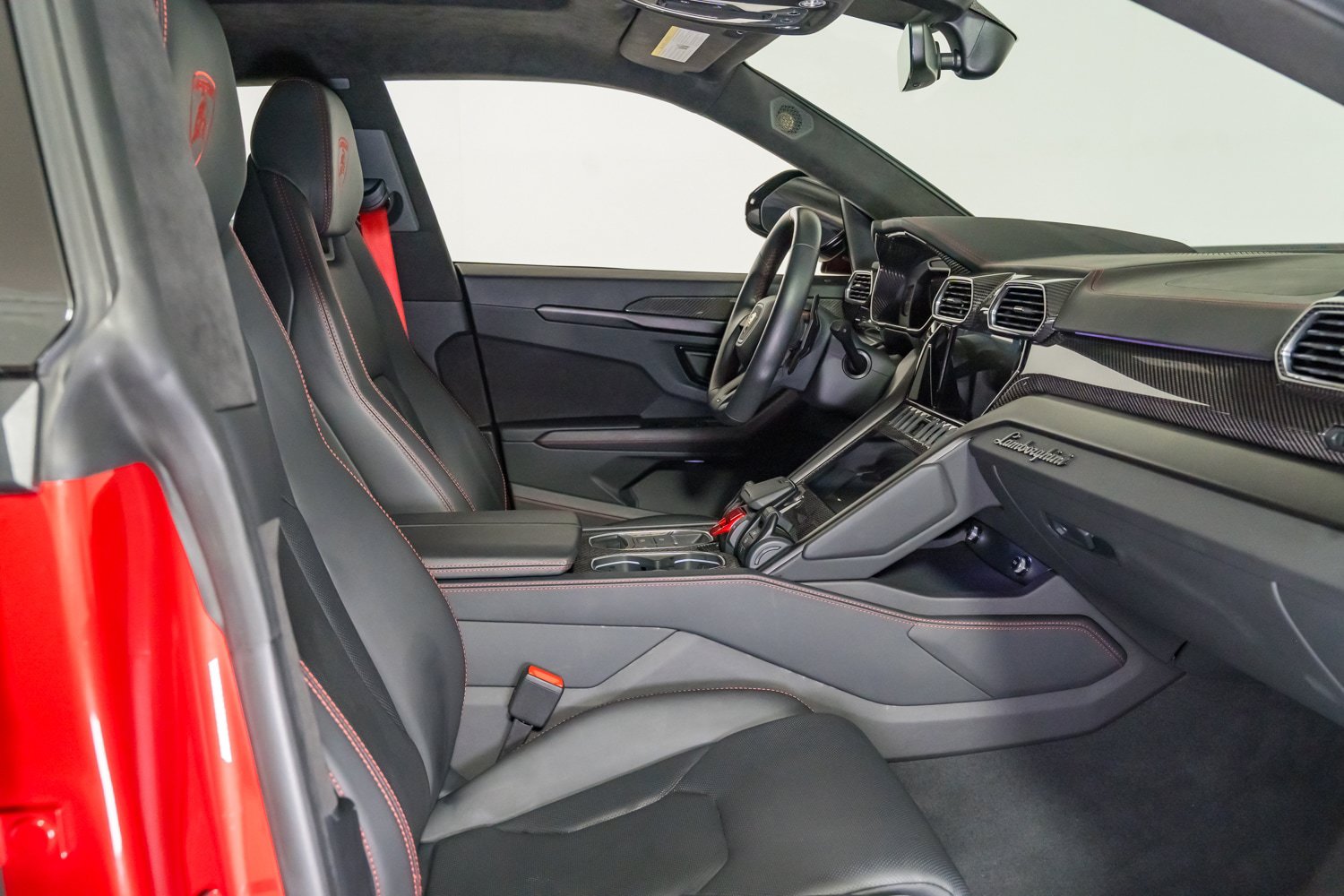 Used 2023 Lamborghini Urus S AWD/4WD image 28