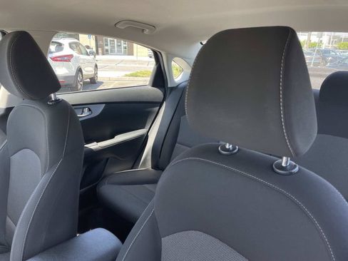 Used 2023 Kia Forte LXS FWD image 18