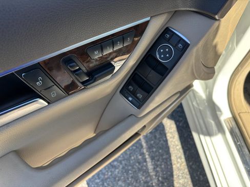 Used 2014 Mercedes-Benz C 300 4MATIC Sedan image 12