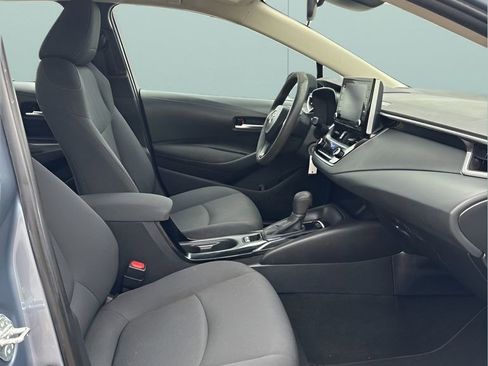 Used 2021 Toyota Corolla LE FWD image 16
